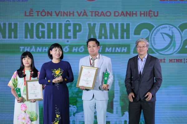 SAPUWA được vinh danh tại Doanh nghiệp xanh 2024