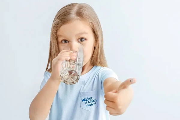 Can children drink alkaline ionized water?