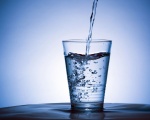 Does Drinking Water Help You Lose Weight?