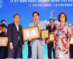 SAPUWA NHẬN DANH HIỆU  DOANH NGHIỆP TP HỒ CHÍ MINH TIÊU BIỂU  2022