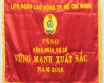 Công đoàn SAPUWA đón nhận Cờ thi đua 2018