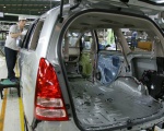 Ministry mulls new taxes for auto industry protection